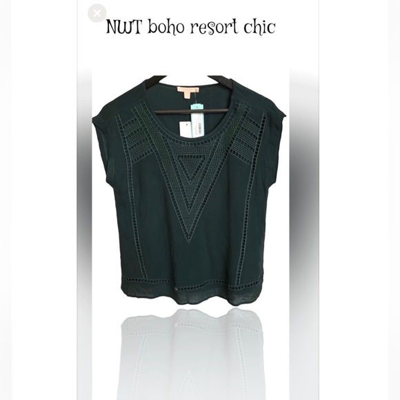 Skies Are Blue Blouse - Picture 2 of 12